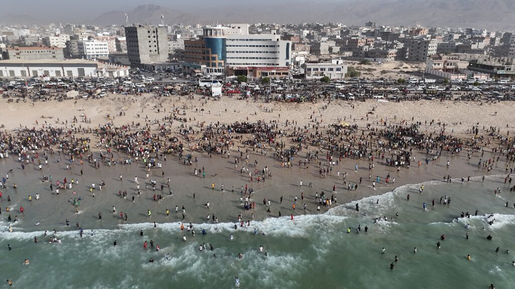 برعاية المحافظ مبخوت بن ماضي .. الأمين العام لمحلي حضرموت يدشن رسميًا فعاليات موسم نجم البلدة السياحي لعام 2025م برعاية المحافظ مبخوت بن ماضي .. الأمين العام لمحلي حضرموت يدشن رسميًا فعاليات موسم نجم البلدة السياحي لعام 2025م