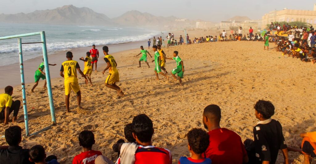 بروم .. القراصنة بطلا لبطولة البلدة الشاطئية "شاهد صور" بروم .. القراصنة بطلا لبطولة البلدة الشاطئية "شاهد صور"