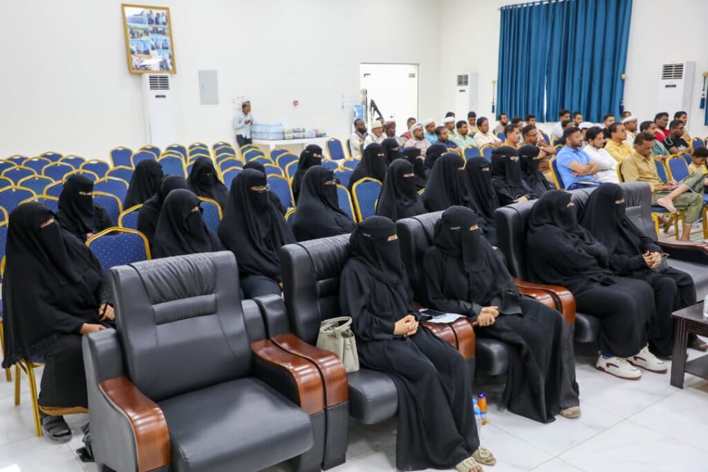 انعقاد اللقاء الشبابي التمكيني الموسع لدعم مشاريع الشباب بمديرية الشحر انعقاد اللقاء الشبابي التمكيني الموسع لدعم مشاريع الشباب بمديرية الشحر