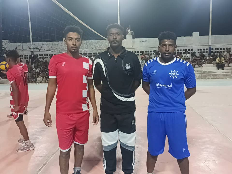 الكفاح بالحامي يتوج بطلاً لكأس مجلس الفرق الشعبية للكرة الطائرة بمدينة الحامي الكفاح بالحامي يتوج بطلاً لكأس مجلس الفرق الشعبية للكرة الطائرة بمدينة الحامي