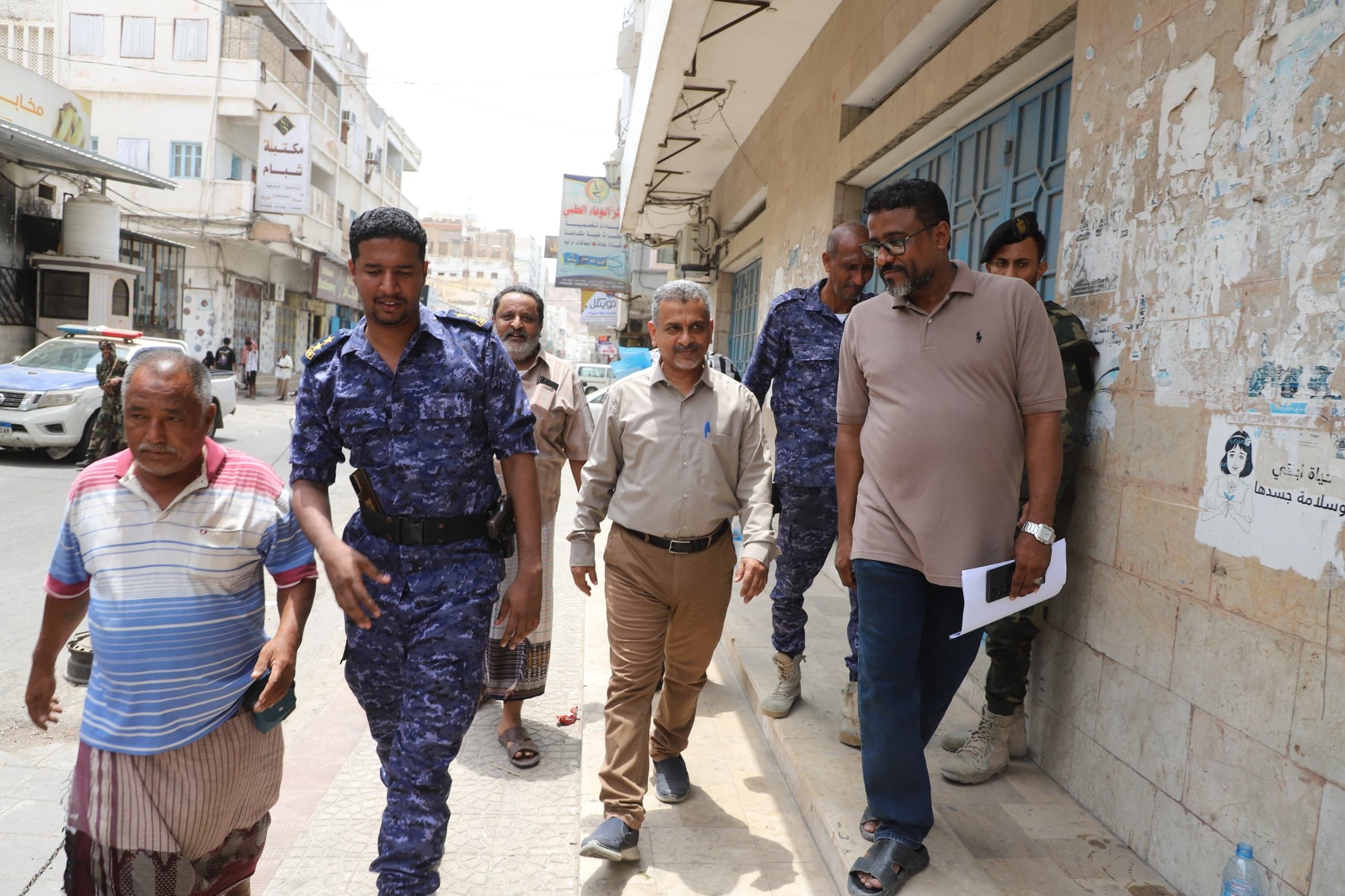 بناءً على توجيهات رئيس الوزراء ومحافظ حضرموت: تدشين حملات ميدانية لضبط أسعار المواد الغذائية بساحل حضرموت بناءً على توجيهات رئيس الوزراء ومحافظ حضرموت: تدشين حملات ميدانية لضبط أسعار المواد الغذائية بساحل حضرموت