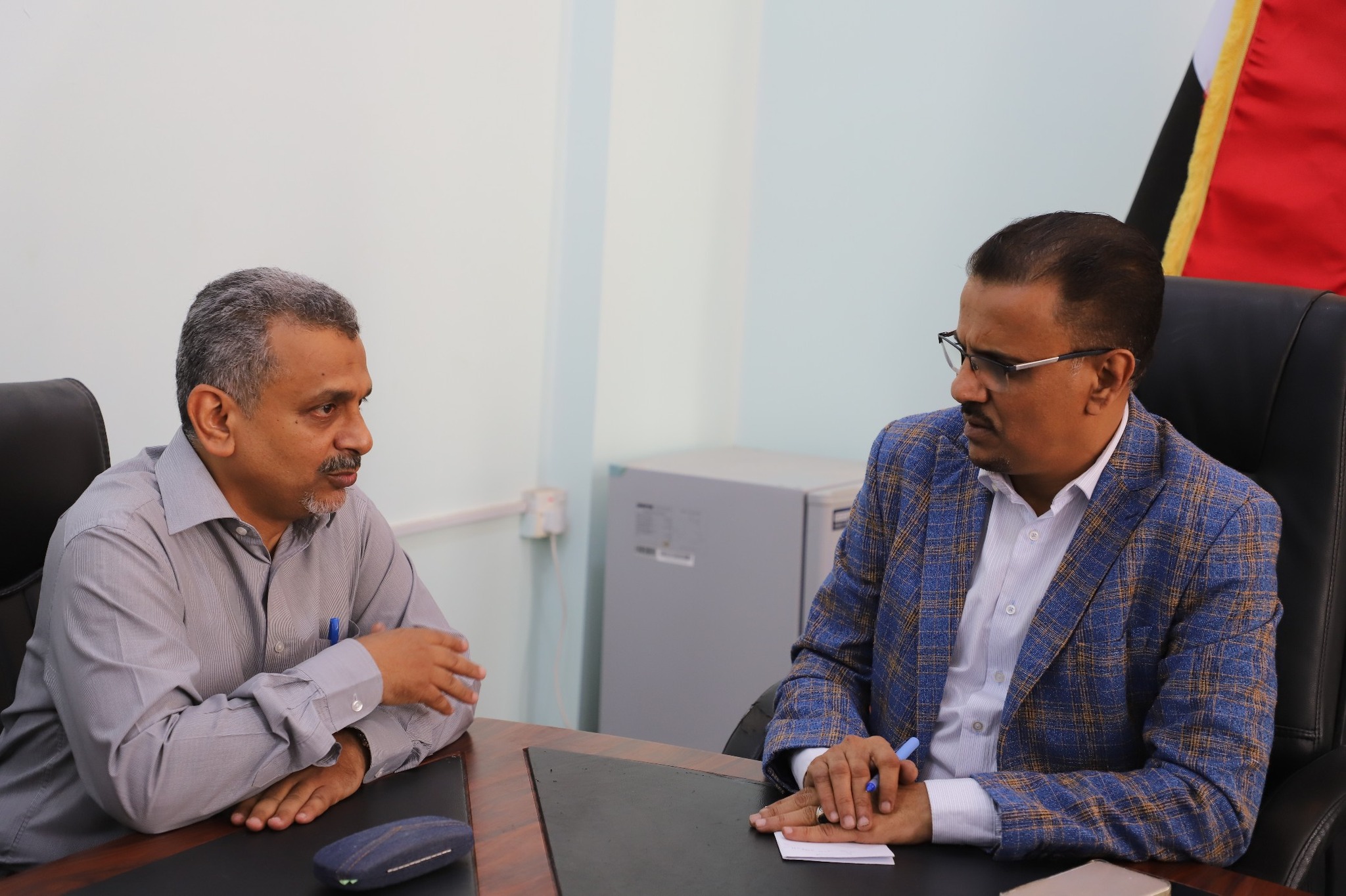 الأمين العام لمحلي حضرموت يوجه بتكثيف النزولات الميدانية للرقابة على الأسعار الأمين العام لمحلي حضرموت يوجه بتكثيف النزولات الميدانية للرقابة على الأسعار