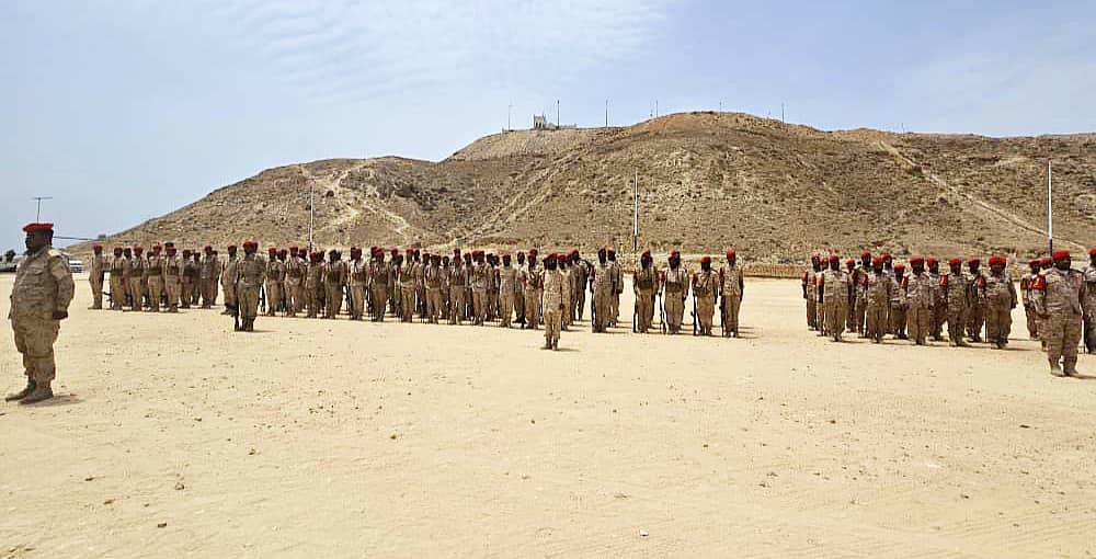 محافظ حضرموت يثني على جاهزية الشرطة العسكرية ودورها في حفظ الأمن محافظ حضرموت يثني على جاهزية الشرطة العسكرية ودورها في حفظ الأمن