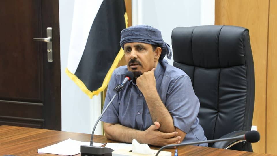 محافظ حضرموت ومرجعية قبائل حضرموت يؤكدان على وحدة الصف والعمل المشترك ومساندة خطوات دولة رئيس الوزراء ومحافظ البنك المركزي محافظ حضرموت ومرجعية قبائل حضرموت يؤكدان على وحدة الصف والعمل المشترك ومساندة خطوات دولة رئيس الوزراء ومحافظ البنك المركزي