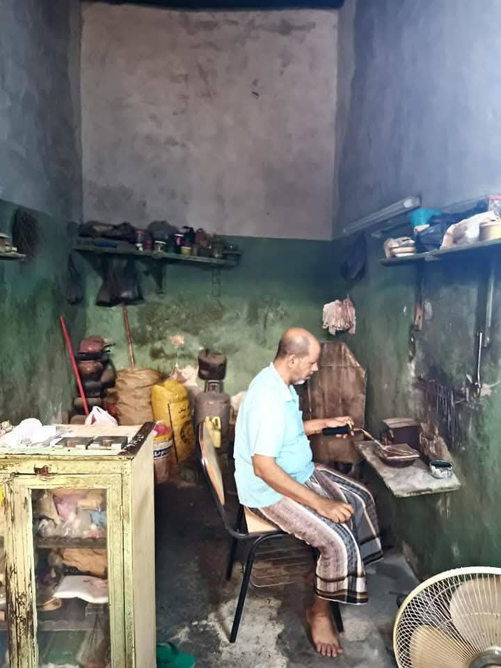 تقرير : "العماري إخوان".. 120 عامًا من تألق الفضة في حضرموت تقرير : "العماري إخوان".. 120 عامًا من تألق الفضة في حضرموت