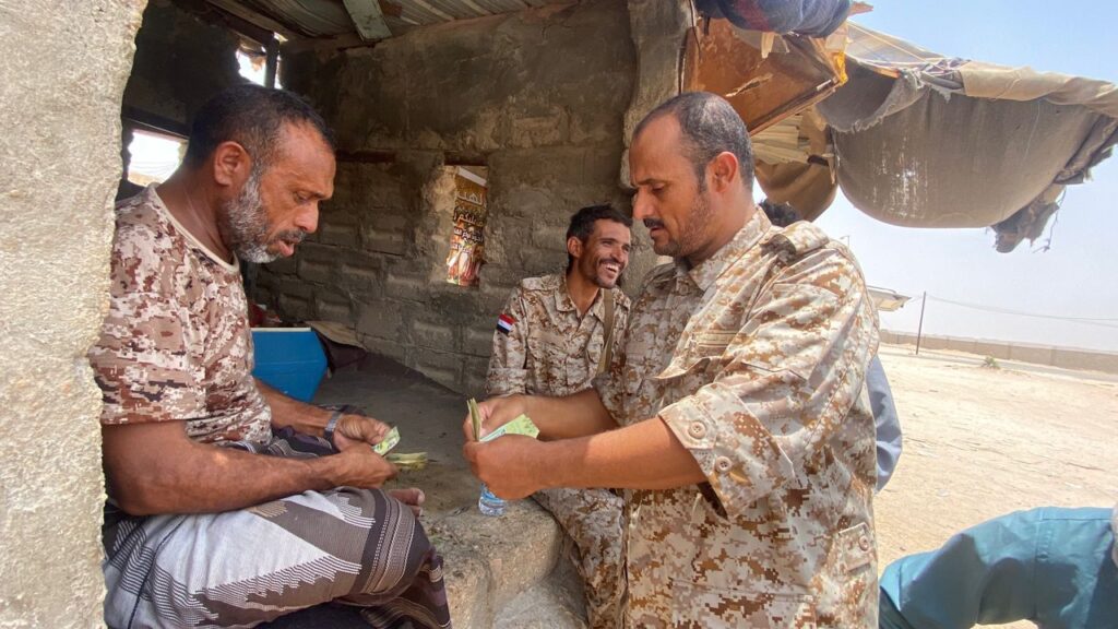 السلطة المحلية برماه تنفذ نزول ميداني شامل للرقابة على الأسواق والصرافة والمرافق الخدمية بالمديرية السلطة المحلية برماه تنفذ نزول ميداني شامل للرقابة على الأسواق والصرافة والمرافق الخدمية بالمديرية