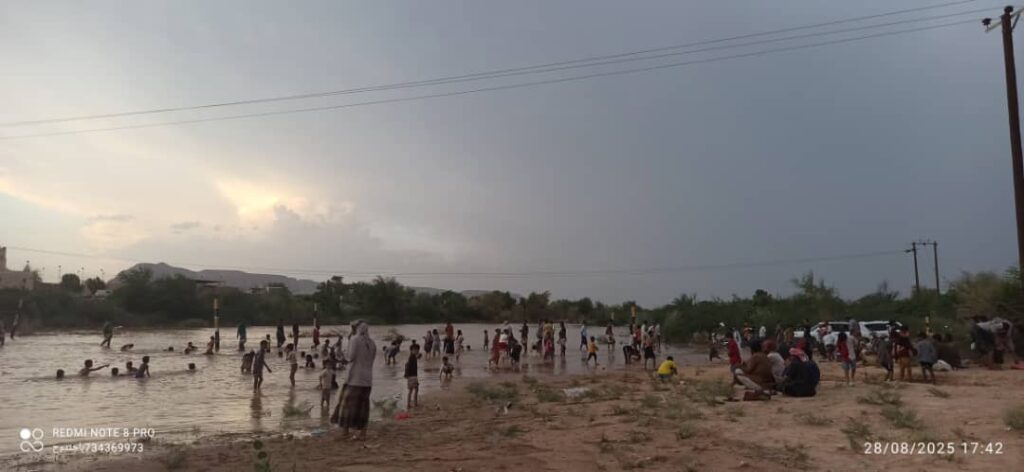 صور لمناظر مبهجة وجميلة من مدينة شبام التاريخية بعد أمطار الخير والسيول صور لمناظر مبهجة وجميلة من مدينة شبام التاريخية بعد أمطار الخير والسيول