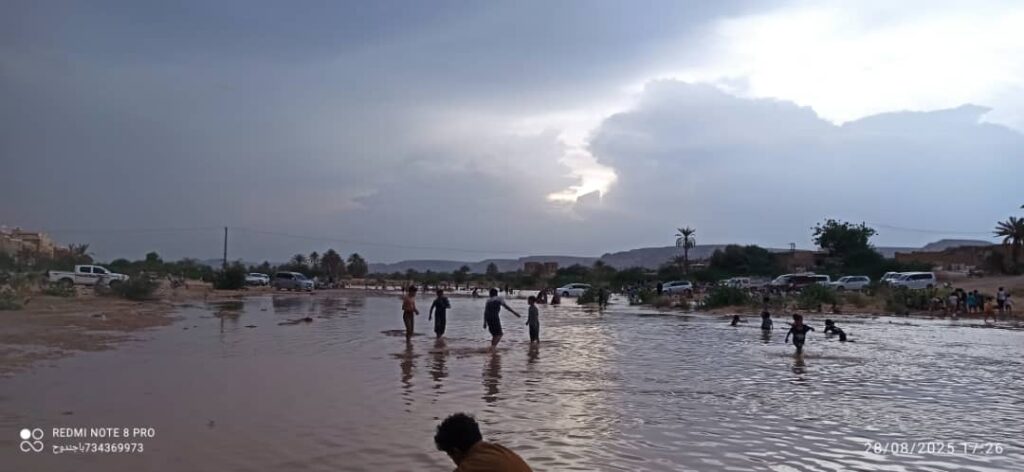 صور لمناظر مبهجة وجميلة من مدينة شبام التاريخية بعد أمطار الخير والسيول صور لمناظر مبهجة وجميلة من مدينة شبام التاريخية بعد أمطار الخير والسيول