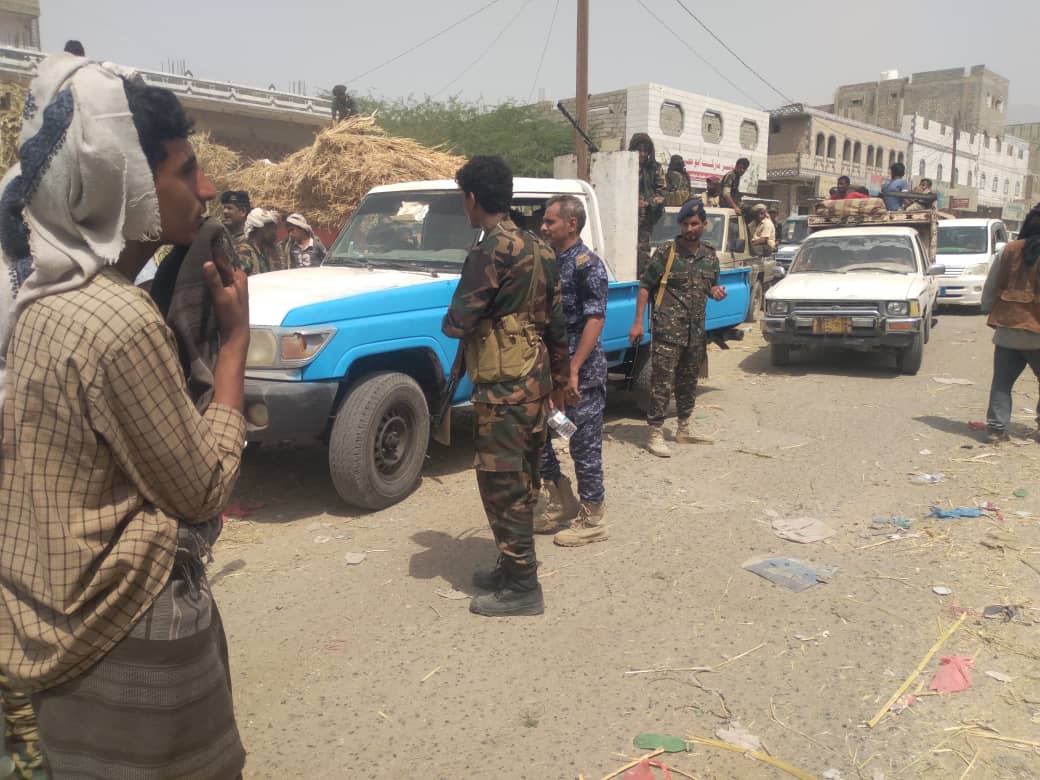 لليوم الثاني على التوالي.. استمرار الحملة الأمنية لتنظيم السوق ومراقبة الأسعار بمديرية لودر - لليوم الثاني على التوالي.. استمرار الحملة الأمنية لتنظيم السوق ومراقبة الأسعار بمديرية لودر -