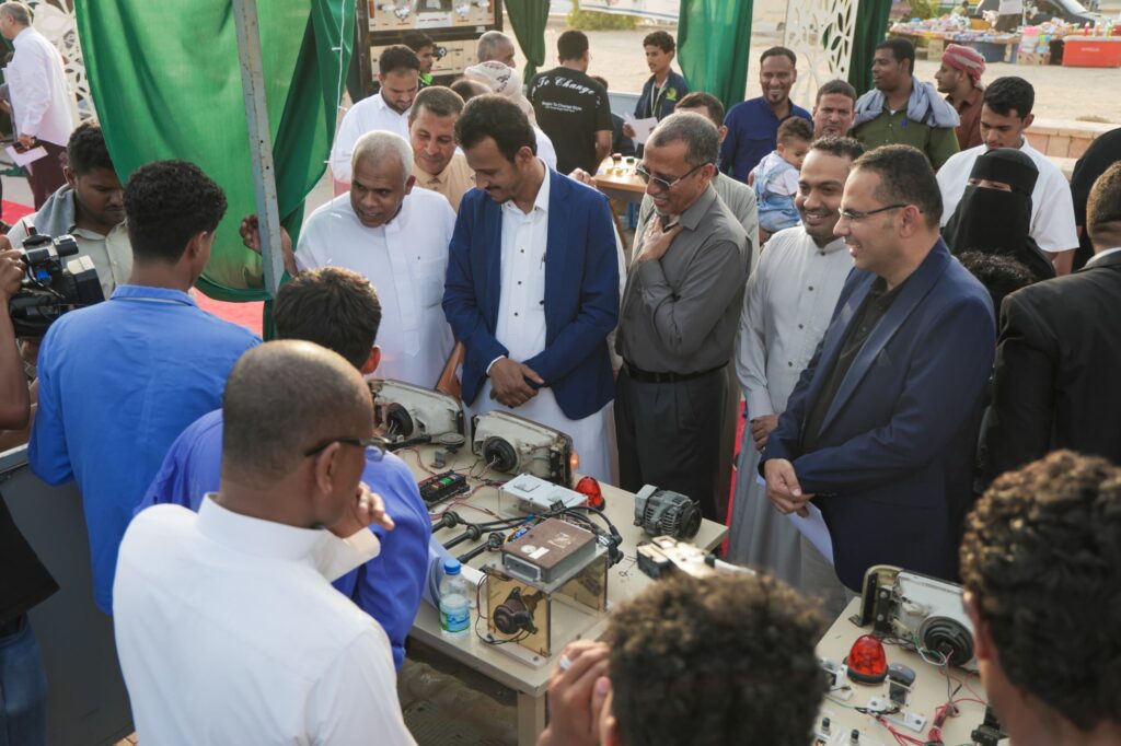 المكلا تشهد مهرجان الشارع ضمن مشروع تعزيز الوعي بالتعليم الفني والتدريب المهني المكلا تشهد مهرجان الشارع ضمن مشروع تعزيز الوعي بالتعليم الفني والتدريب المهني