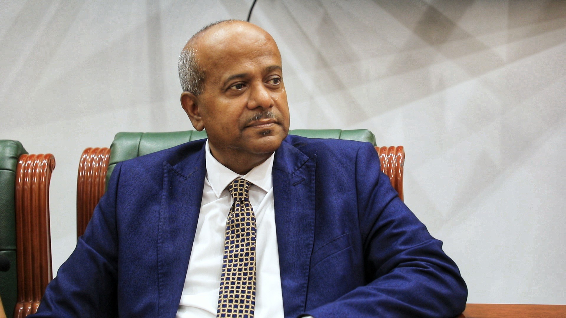 محافظ حضرموت يبحث مع وكيل وزارة الشباب والرياضة ورئيس الاتحاد العام لكرة السلة تعزيز التعاون الرياضي لخدمة قطاع الشباب والرياضة محافظ حضرموت يبحث مع وكيل وزارة الشباب والرياضة ورئيس الاتحاد العام لكرة السلة تعزيز التعاون الرياضي لخدمة قطاع الشباب والرياضة