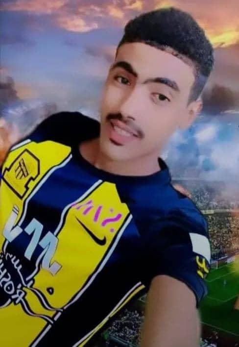 مدير عام مديرية تريم ينعي وفاة الشهيد البطل معاذ خميس علي باخريصة مدير عام مديرية تريم ينعي وفاة الشهيد البطل معاذ خميس علي باخريصة