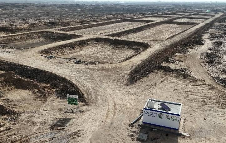 مأرب: بتمويل مركز الملك سلمان افتتاح محطة إسعافية لمعاجلة مياه الصرف الصحي وتسليم شاحنات لصندوق نظافة مأرب: بتمويل مركز الملك سلمان افتتاح محطة إسعافية لمعاجلة مياه الصرف الصحي وتسليم شاحنات لصندوق نظافة