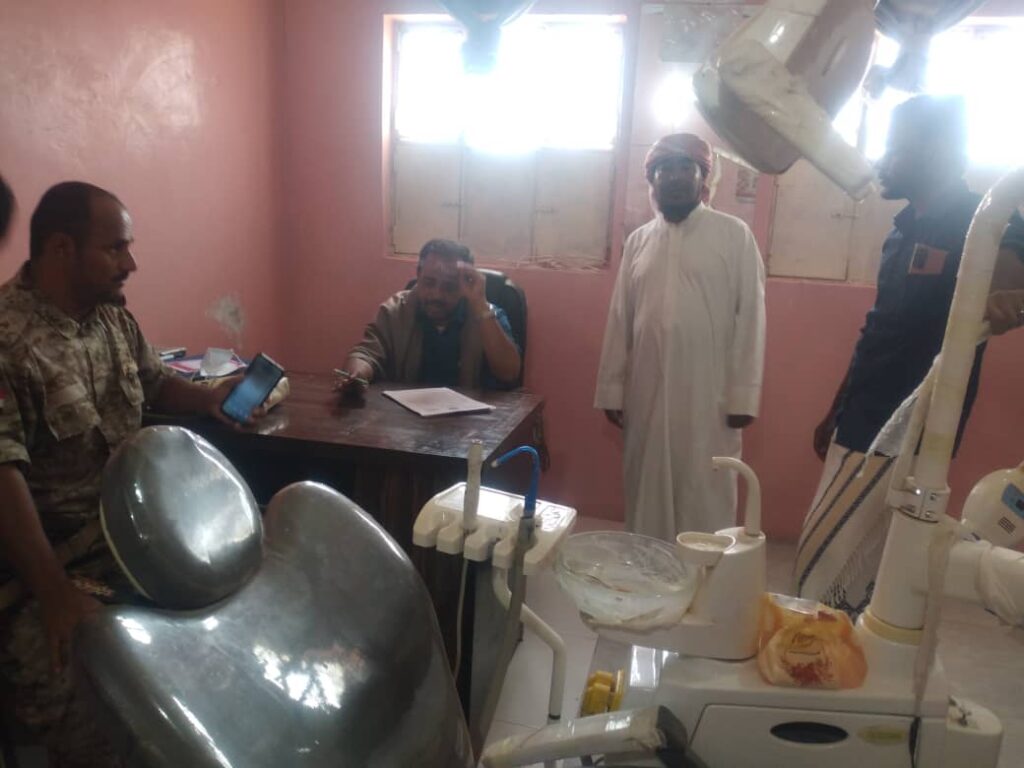 السلطة المحلية بمديرية رماه تعقد لقاءً تشاوريا لمناقشة الأوضاع العامة وجهود الفرق الميدانية واللجان المجتمعية "صور" السلطة المحلية بمديرية رماه تعقد لقاءً تشاوريا لمناقشة الأوضاع العامة وجهود الفرق الميدانية واللجان المجتمعية "صور"