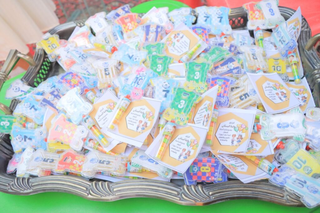 بالأهازيج والاناشيد الترحيبية روضة البستان بسحيل سيئون تستقبل اطفالها المستجدين بالأهازيج والاناشيد الترحيبية روضة البستان بسحيل سيئون تستقبل اطفالها المستجدين