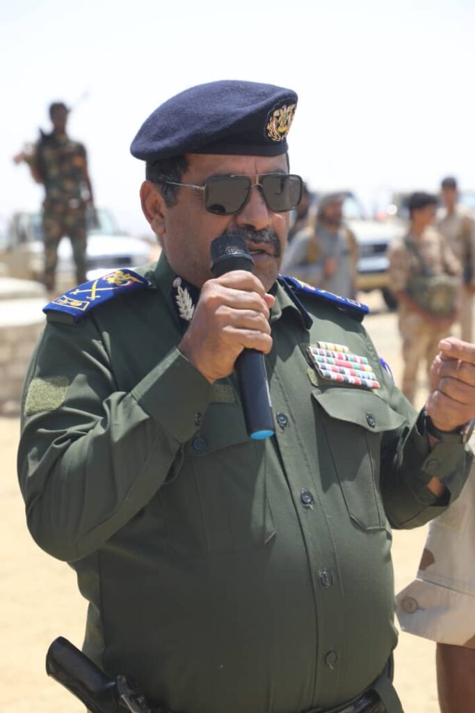 قائد قوات حماية حضرموت يتفقد معسكر اللواء الأول ويطّلع على سير دورة الاستجداد الثانيةويؤكد: “الانضباط والولاء لحضرموت واجب مقدس” قائد قوات حماية حضرموت يتفقد معسكر اللواء الأول ويطّلع على سير دورة الاستجداد الثانيةويؤكد: “الانضباط والولاء لحضرموت واجب مقدس”