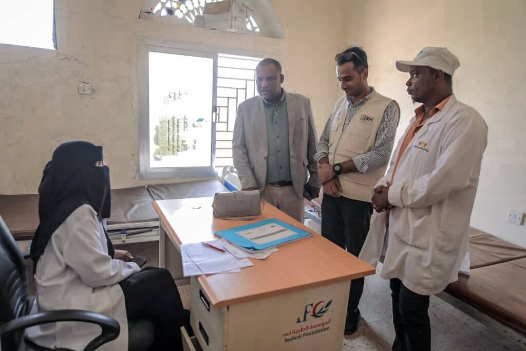 مدير الصحة في بروم ميفع يتفقد سير مشروع الرعاية الصحية المجتمعية بالمركز الصحي بميفع مدير الصحة في بروم ميفع يتفقد سير مشروع الرعاية الصحية المجتمعية بالمركز الصحي بميفع