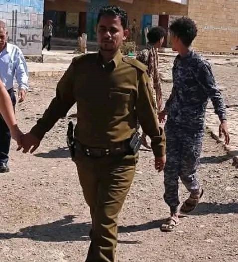 عاجل | مقتل نائب قائد الحملة الأمنية في اشتباكات مسلحة بمدينة التربة في تعز عاجل | مقتل نائب قائد الحملة الأمنية في اشتباكات مسلحة بمدينة التربة في تعز