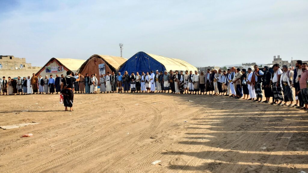 تعز تحتفي بتخرّج 1200 من الجرحى وأسر الشهداء والأسرى من معهد "احتراف" برعاية الشيخ حمود سعيد المخلافي تعز تحتفي بتخرّج 1200 من الجرحى وأسر الشهداء والأسرى من معهد "احتراف" برعاية الشيخ حمود سعيد المخلافي