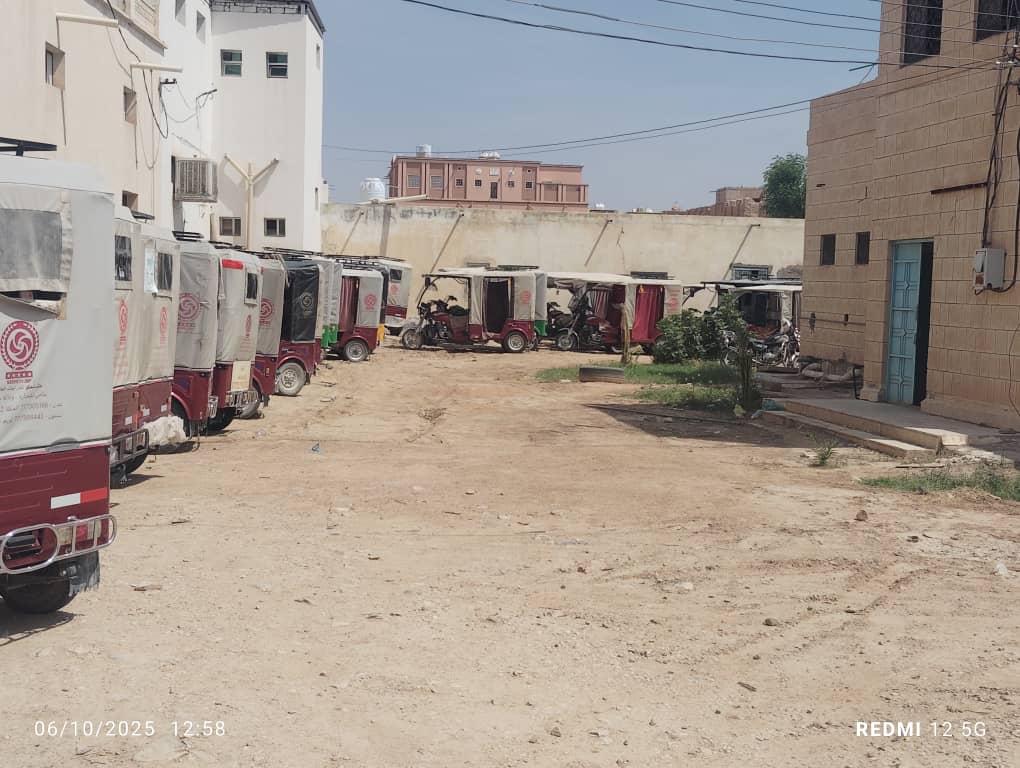 شرطة السير بمديرية تريم تنفذ حملة مرورية بضبط 40 تكتك مخالف لقواعد المرور شرطة السير بمديرية تريم تنفذ حملة مرورية بضبط 40 تكتك مخالف لقواعد المرور