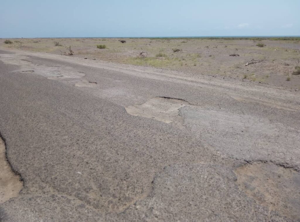 <div>خط خور عميره السقياء كابوس يؤرق جميع المسافرين</div> <div>خط خور عميره السقياء كابوس يؤرق جميع المسافرين</div>