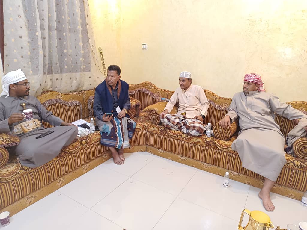 بلاغ صحفي صادر عن لجنتي أنا المعلم ومتعاقدي صندوق دعم التعليم – بوادي وصحراء حضرموت. بلاغ صحفي صادر عن لجنتي أنا المعلم ومتعاقدي صندوق دعم التعليم – بوادي وصحراء حضرموت.