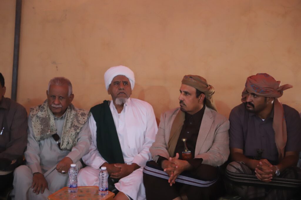 منطقة طمحان تشهد حفلاً لتنصيب الشيخ أمين سرور بن سويدان شيخًا لقبيلة آل ماضي الهلالية "شاهد صور" منطقة طمحان تشهد حفلاً لتنصيب الشيخ أمين سرور بن سويدان شيخًا لقبيلة آل ماضي الهلالية "شاهد صور"