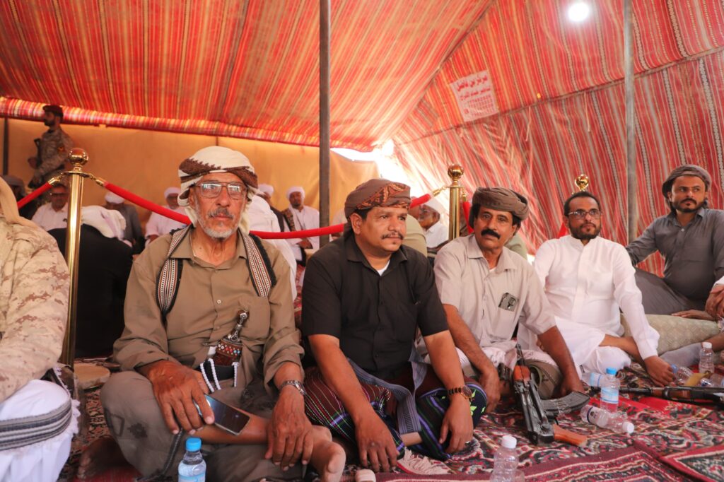 منطقة طمحان تشهد حفلاً لتنصيب الشيخ أمين سرور بن سويدان شيخًا لقبيلة آل ماضي الهلالية "شاهد صور" منطقة طمحان تشهد حفلاً لتنصيب الشيخ أمين سرور بن سويدان شيخًا لقبيلة آل ماضي الهلالية "شاهد صور"