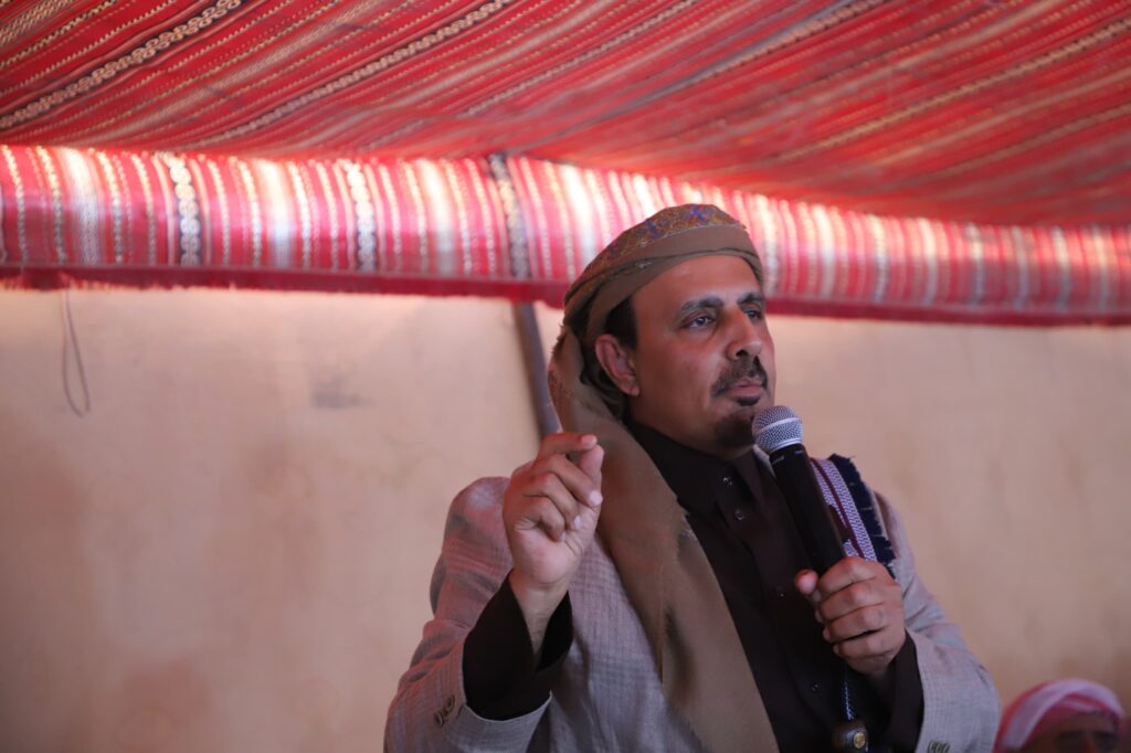 منطقة طمحان تشهد حفلاً لتنصيب الشيخ أمين سرور بن سويدان شيخًا لقبيلة آل ماضي الهلالية "شاهد صور" منطقة طمحان تشهد حفلاً لتنصيب الشيخ أمين سرور بن سويدان شيخًا لقبيلة آل ماضي الهلالية "شاهد صور"