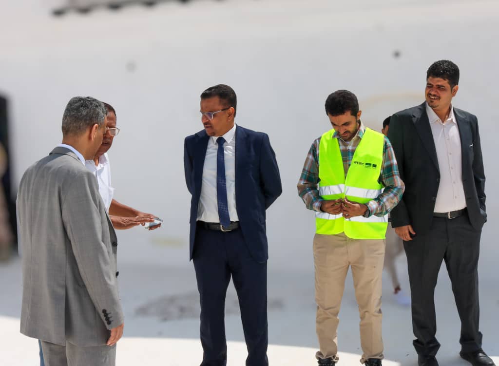 أمين عام محلي حضرموت ونائب وزير الإدارة المحلية يطلعان على جاهزية مبنى الإدارة المحلية بحضرموت أمين عام محلي حضرموت ونائب وزير الإدارة المحلية يطلعان على جاهزية مبنى الإدارة المحلية بحضرموت