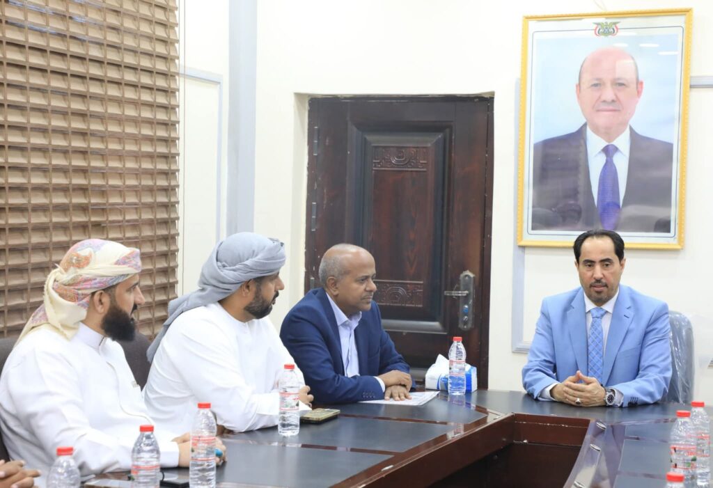 وزارة الشباب والرياضة تمنح نادي التعاون بحضرموت الاعتراف النهائي وزارة الشباب والرياضة تمنح نادي التعاون بحضرموت الاعتراف النهائي