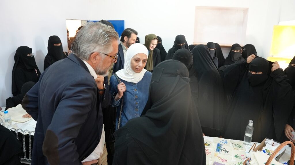 تدشين مساحة آرت مكس الابداعية في مدينة شبام بحضرموت تدشين مساحة آرت مكس الابداعية في مدينة شبام بحضرموت