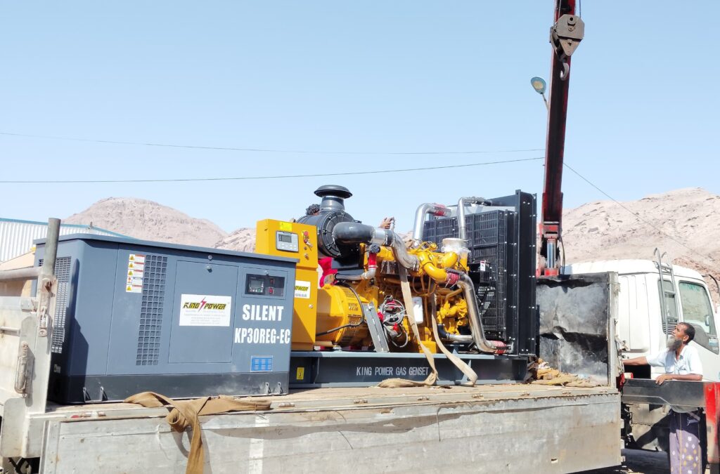 بمتابعة وزير النفط والمعادن الدكتور سعيد الشماسي وبتوجيهات المدير العام التنفيذي المهندس محسن بن حمد وهيط: وصول مولدات الغاز إلى منشأة غاز بروم بمتابعة وزير النفط والمعادن الدكتور سعيد الشماسي وبتوجيهات المدير العام التنفيذي المهندس محسن بن حمد وهيط: وصول مولدات الغاز إلى منشأة غاز بروم