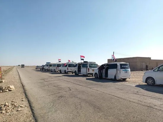 تحرك موكب أبناء الضليعة إلى سيئون للاحتفال بذكرى عيد الاستقلال - تحرك موكب أبناء الضليعة إلى سيئون للاحتفال بذكرى عيد الاستقلال -