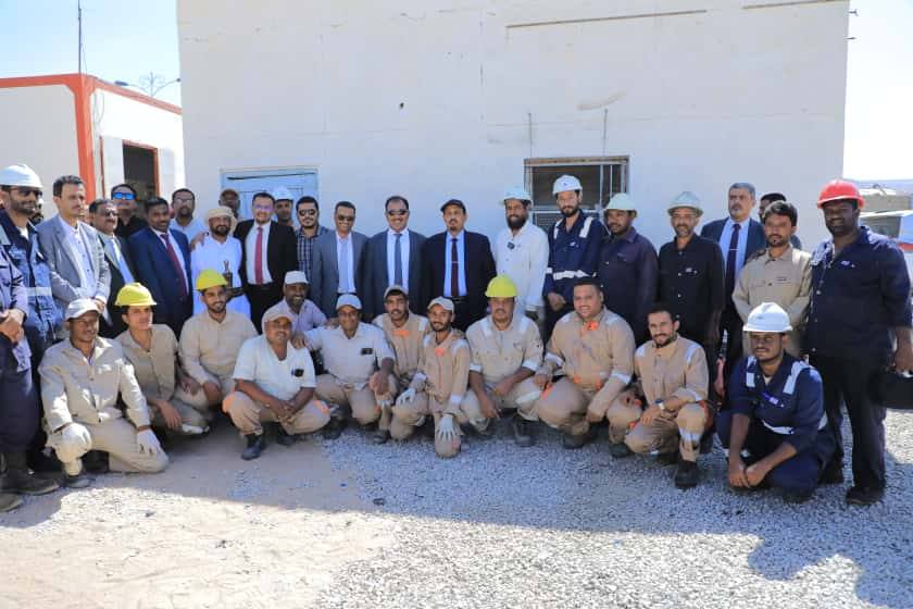 محافظ حضرموت يزيح الستار ويدشن عددًا من مشاريع النقل والتوزيع والتوليد لتعزيز كهرباء وادي وصحراء المحافظة بأكثر من 13مليون دولار بتمويل من السلطة المحلية بالمحافظة محافظ حضرموت يزيح الستار ويدشن عددًا من مشاريع النقل والتوزيع والتوليد لتعزيز كهرباء وادي وصحراء المحافظة بأكثر من 13مليون دولار بتمويل من السلطة المحلية بالمحافظة