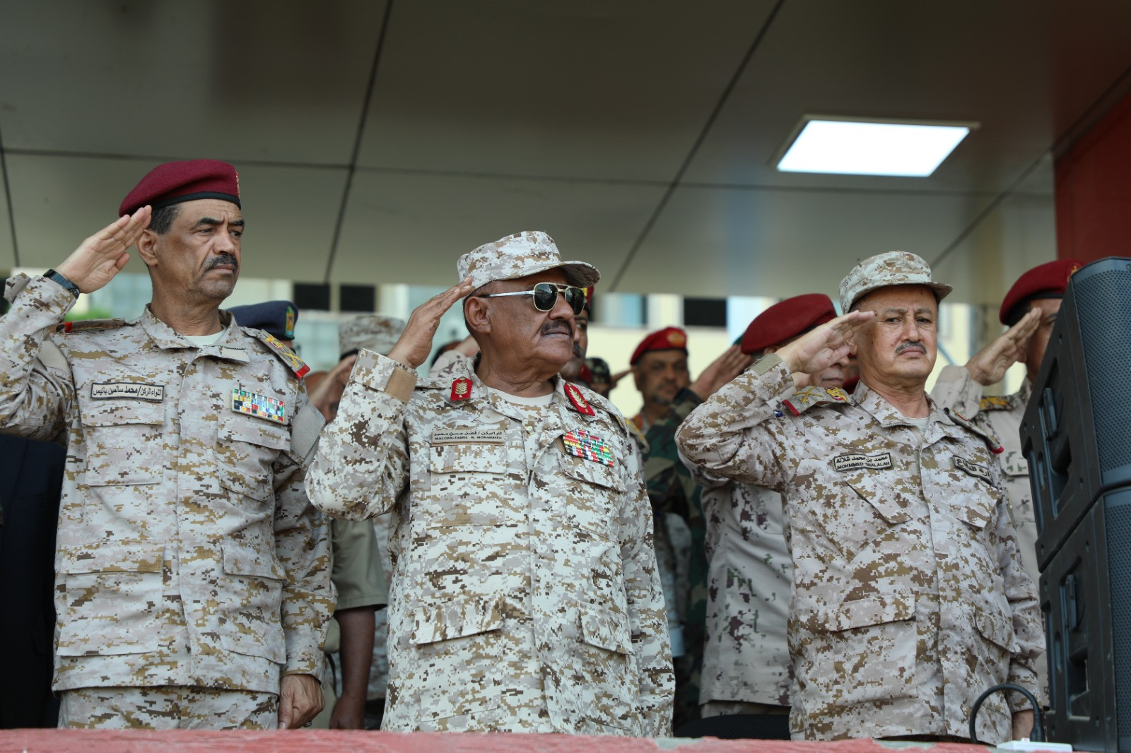 الرئيس الزُبيدي يشهد عرضا عسكريا مهيبا للقوات المسلحة الجنوبية احتفاءً بالعيد الـ58 للاستقلال الوطني 30 نوفمبر الرئيس الزُبيدي يشهد عرضا عسكريا مهيبا للقوات المسلحة الجنوبية احتفاءً بالعيد الـ58 للاستقلال الوطني 30 نوفمبر