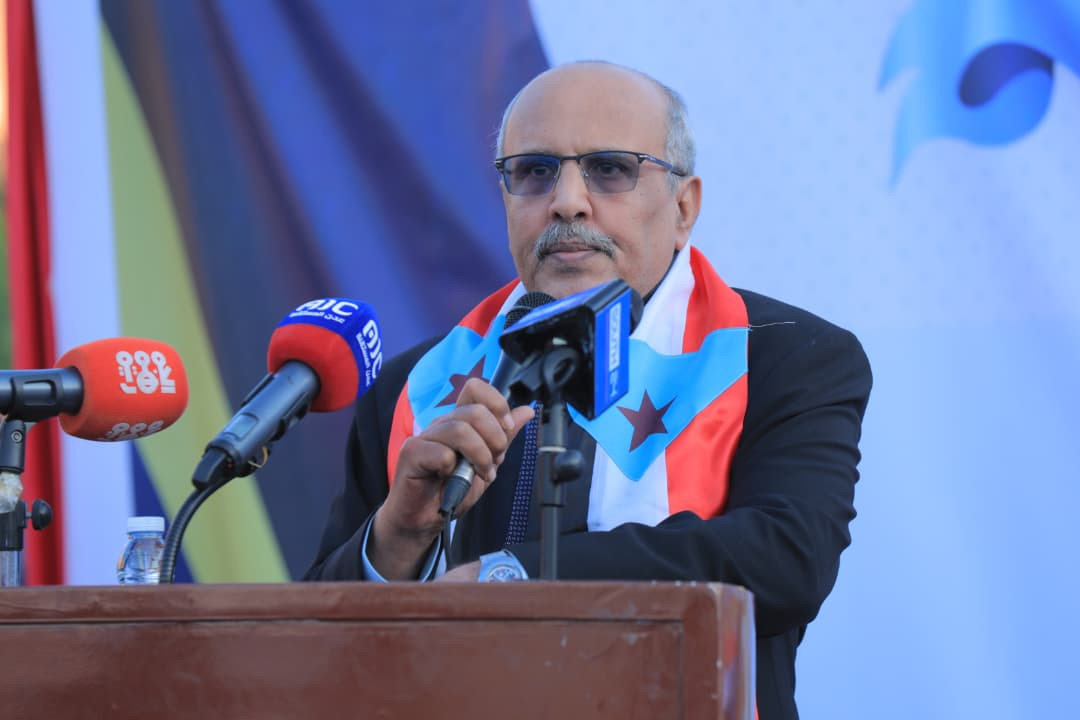 في مليونية 30 نوفمبر.. الحشود الجماهيرية في سيئون توكد تمسكها بخيار تحرير وادي حضرموت على طريق استعادة دولة الجنوب العربي(بيان) في مليونية 30 نوفمبر.. الحشود الجماهيرية في سيئون توكد تمسكها بخيار تحرير وادي حضرموت على طريق استعادة دولة الجنوب العربي(بيان)