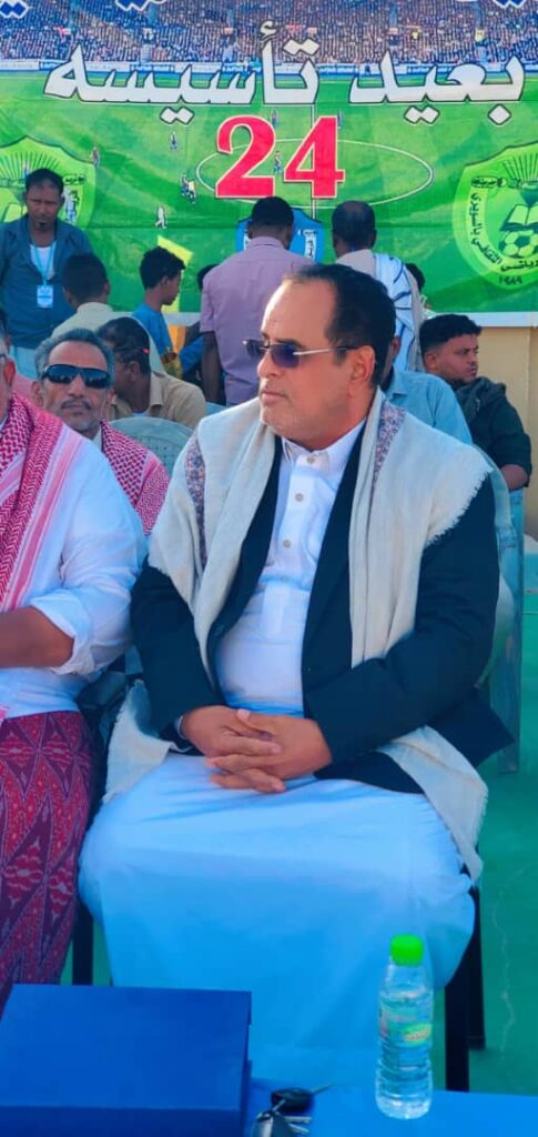 لمسة وفاء وعرفان من قبل إدارة تعاون العقاد لهامات خدمة الرياضه بالوادي…!! لمسة وفاء وعرفان من قبل إدارة تعاون العقاد لهامات خدمة الرياضه بالوادي…!!