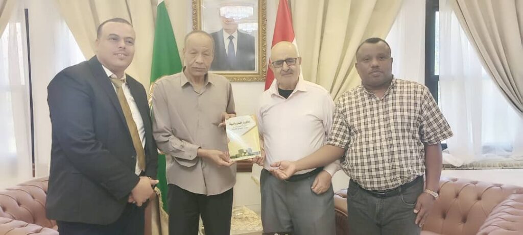 المندوبية الدائمة لليمن لدى جامعة الدول العربية تستقبل يادين الفائز بجائزة الشباب العربي للتنمية المتكاملة المندوبية الدائمة لليمن لدى جامعة الدول العربية تستقبل يادين الفائز بجائزة الشباب العربي للتنمية المتكاملة