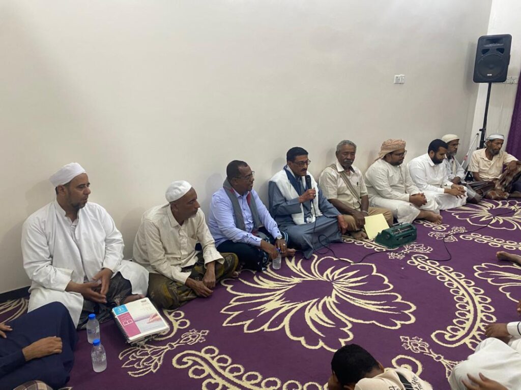 مدير عام مديرية تريم يزور جمعية بصائر ويشيد بدورها في خدمة ذوي الإعاقة البصرية مدير عام مديرية تريم يزور جمعية بصائر ويشيد بدورها في خدمة ذوي الإعاقة البصرية