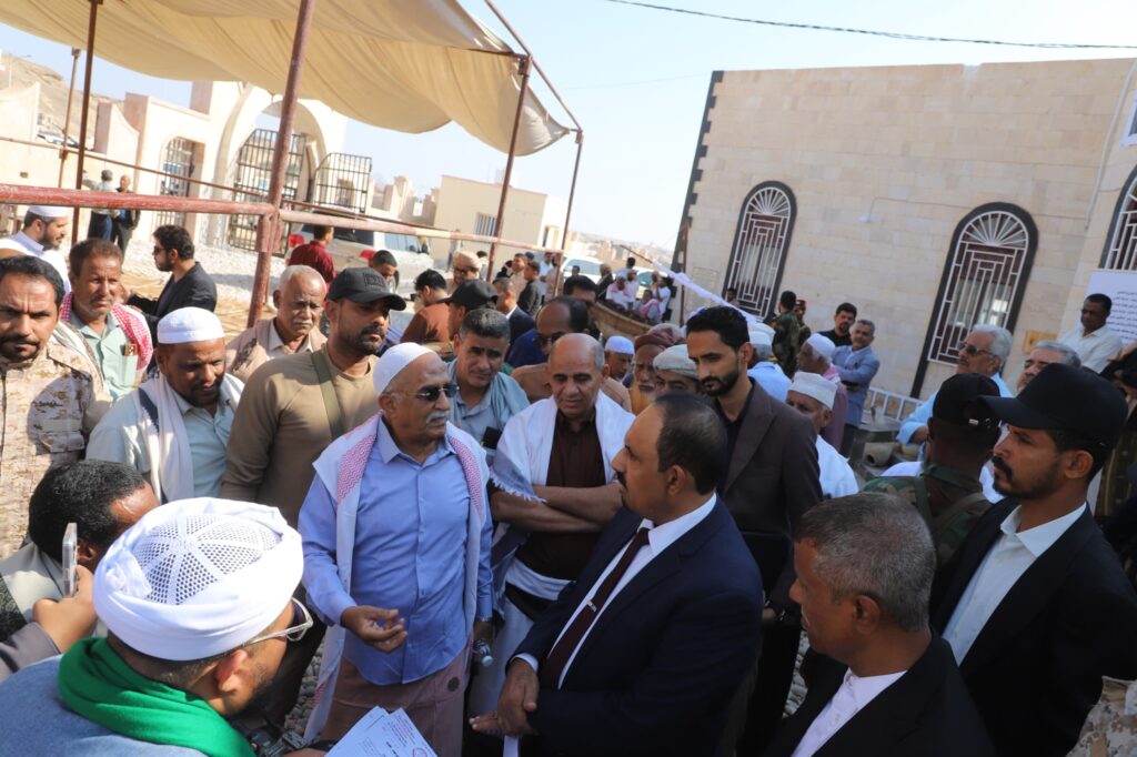 يعد المتحف الوحيد البحري على مستوى الجمهورية،،محافظ حضرموت يفتتح متحف التراث البحري والشعبي بمدينة الحامي يعد المتحف الوحيد البحري على مستوى الجمهورية،،محافظ حضرموت يفتتح متحف التراث البحري والشعبي بمدينة الحامي