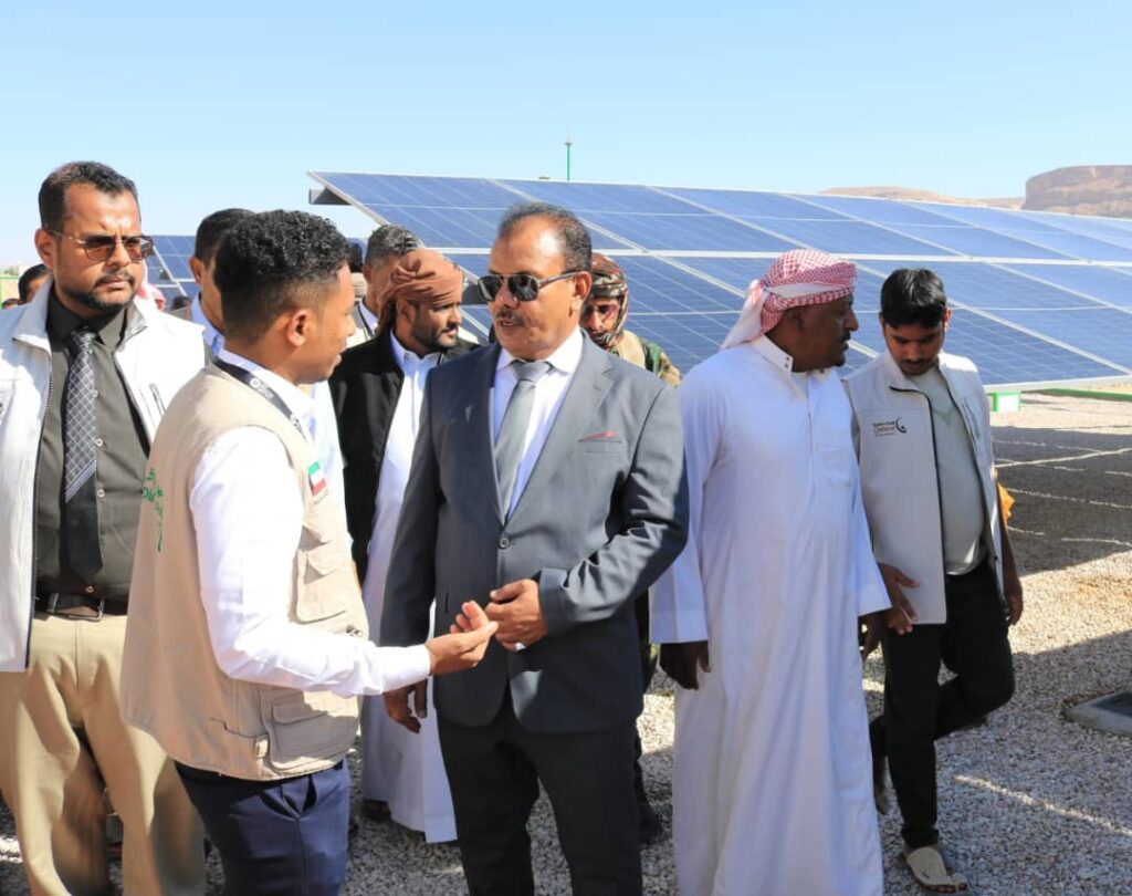 الوكيل العامري يفتتح مشروع مضخة مياه مركز حضرموت بتمويل كويتي الوكيل العامري يفتتح مشروع مضخة مياه مركز حضرموت بتمويل كويتي