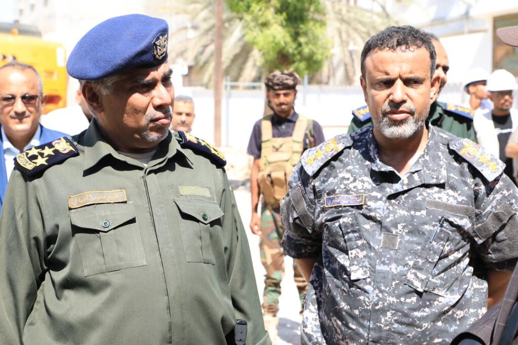 محافظ حضرموت يضع حجر الأساس لمركز الشرطة النسائي النموذجي بمدينة المكلا لتعزيز الأمن الاجتماعي محافظ حضرموت يضع حجر الأساس لمركز الشرطة النسائي النموذجي بمدينة المكلا لتعزيز الأمن الاجتماعي