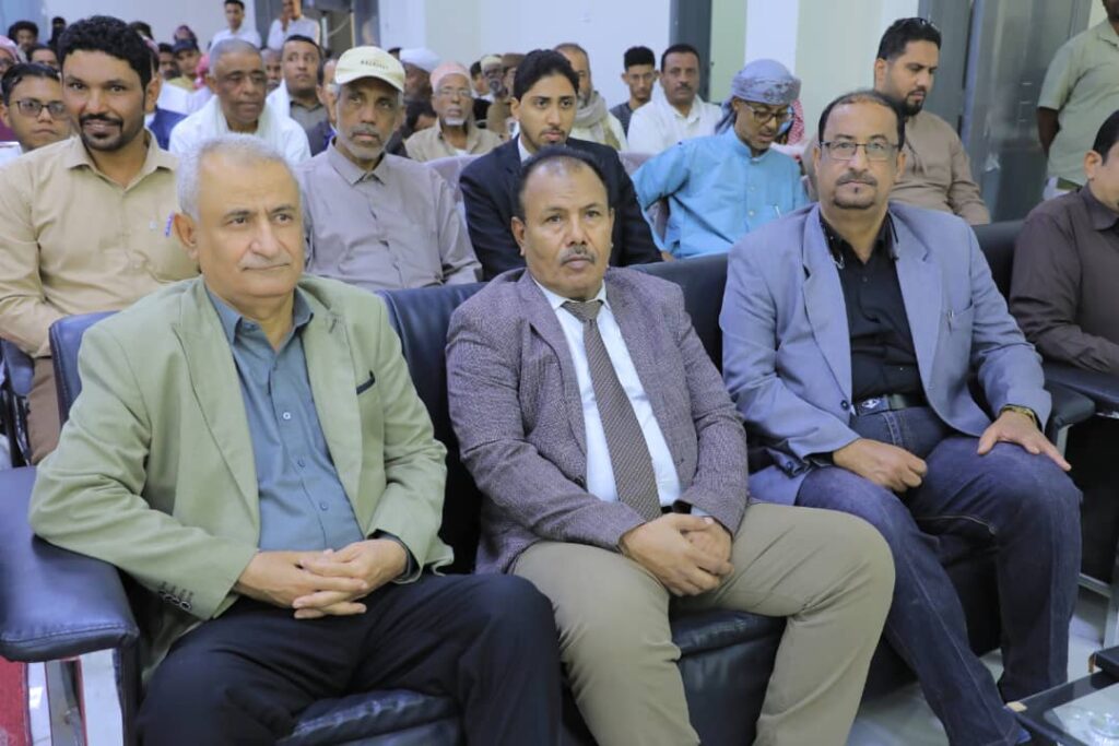 الوكيل العامري يشهد الحفل التكريمي وتدشين تسليم حقائب التوليد لخريجات برنامج (قابلة تقني) بوادي حضرموت الوكيل العامري يشهد الحفل التكريمي وتدشين تسليم حقائب التوليد لخريجات برنامج (قابلة تقني) بوادي حضرموت