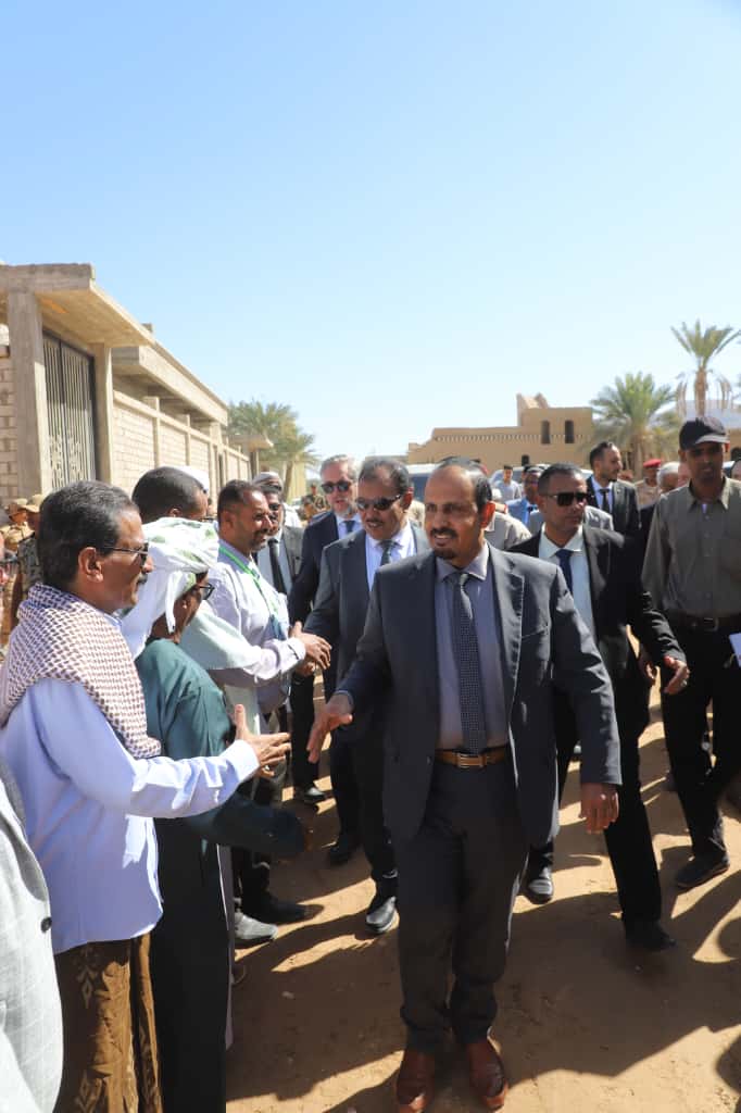 محافظ حضرموت يفتتح "مركز الصادرات الزراعية" بتريم لتعزيز الصادرات وتحسين سبل عيش أكثر من 27 ألف مزارع و1000 مُصدّر محلي محافظ حضرموت يفتتح "مركز الصادرات الزراعية" بتريم لتعزيز الصادرات وتحسين سبل عيش أكثر من 27 ألف مزارع و1000 مُصدّر محلي