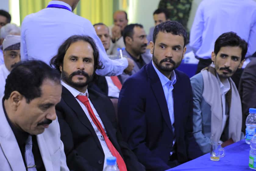 يُعقد لأول مرة في مديرية تريم .. محافظ حضرموت يترأس اجتماعًا للمكتب التنفيذي بالمحافظة "ساحلاً وواديًا" ويؤكد أهمية انعقاده في تريم عرفانًا بدورها التنويري والتاريخي يُعقد لأول مرة في مديرية تريم .. محافظ حضرموت يترأس اجتماعًا للمكتب التنفيذي بالمحافظة "ساحلاً وواديًا" ويؤكد أهمية انعقاده في تريم عرفانًا بدورها التنويري والتاريخي