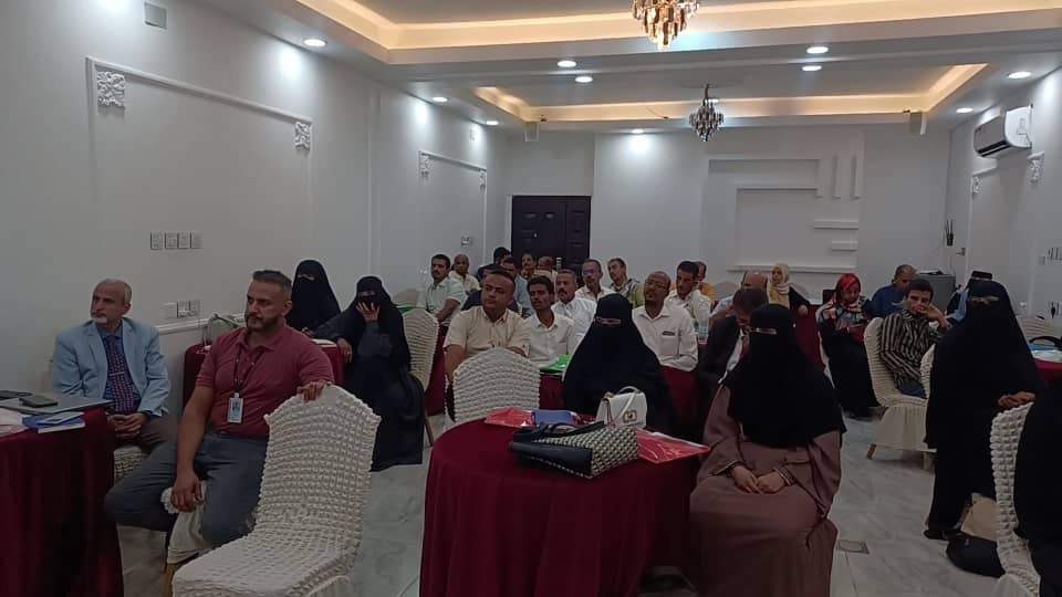 الوكيل الشبحي يترأس لقاءً تشاوريًا هامًا حول سلسلة إمدادات الصحة الإنجابية ونظام الإمداد اللوجستي الإلكتروني في بلادنا الوكيل الشبحي يترأس لقاءً تشاوريًا هامًا حول سلسلة إمدادات الصحة الإنجابية ونظام الإمداد اللوجستي الإلكتروني في بلادنا