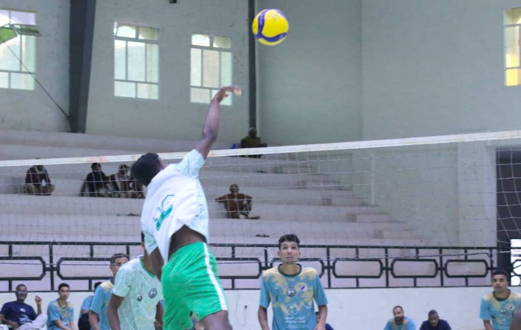 طائرة البرق بتريم تتجاوز تاربة ينعش آماله في المنافسة في البطولة التنشيطية لكرة الطائرة بوادي حضرموت طائرة البرق بتريم تتجاوز تاربة ينعش آماله في المنافسة في البطولة التنشيطية لكرة الطائرة بوادي حضرموت