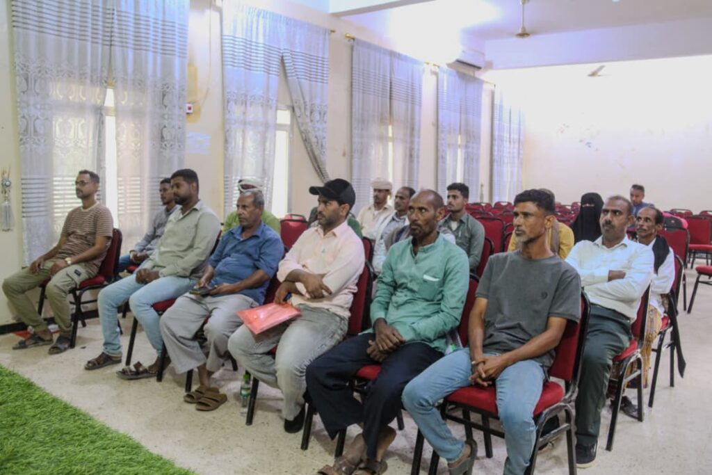 اختتام تدريب 22 كادراً صحياً في سقطرى على النظام الإلكتروني المبكر للأمراض الوبائية اختتام تدريب 22 كادراً صحياً في سقطرى على النظام الإلكتروني المبكر للأمراض الوبائية