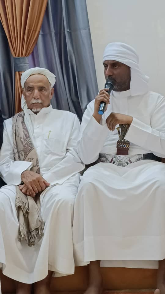 رجل الاعمال العطاس والدكتور بادعام وعدد من القيادات المشايخ و الشخصيات الاجتماعية في ضيافة رجل الأعمال الشيخ سالم عبدالرحمن باوزير بمدينة سيئون رجل الاعمال العطاس والدكتور بادعام وعدد من القيادات المشايخ و الشخصيات الاجتماعية في ضيافة رجل الأعمال الشيخ سالم عبدالرحمن باوزير بمدينة سيئون